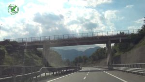 ci vuole costanza ponte autostrada.mp4.Immagine001