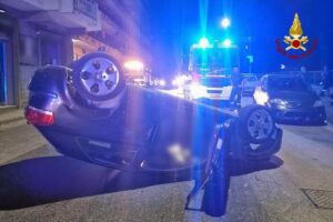 Incidente_auto_Avellino