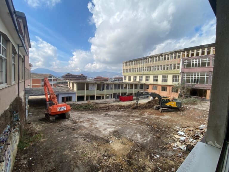 VIDEO/ Giù il “De Luca”: 21,5 milioni per il nuovo campus scolastico